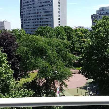 Private - Paris - La Defense * クルブヴォア
