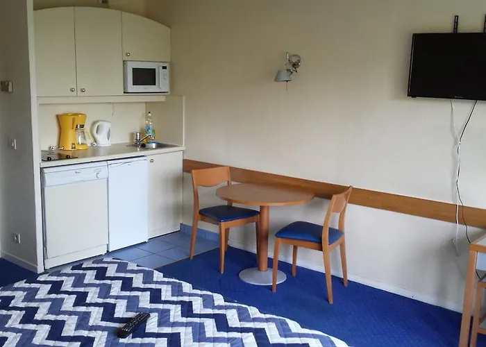 Private - Paris - La Defense Daire